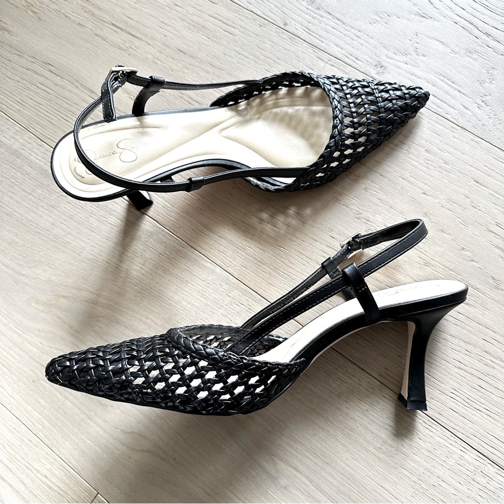 Trendy woven Jessica Simpson heels - great condition